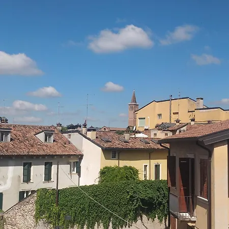 Scusari * Verona